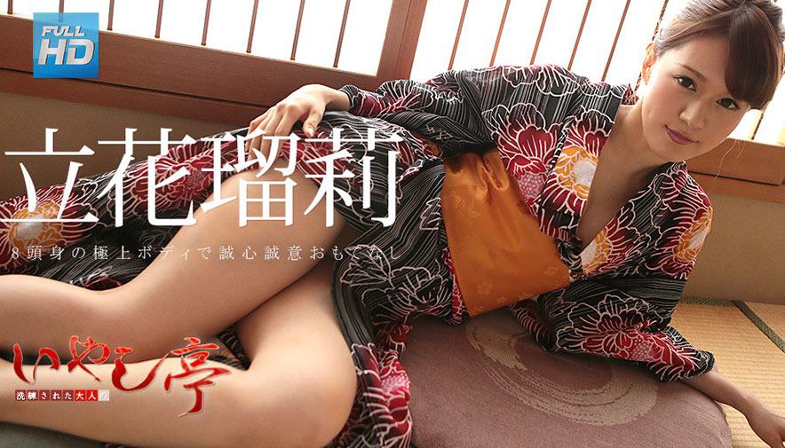 拳交骚逼？火辣老妈Sami霸屏